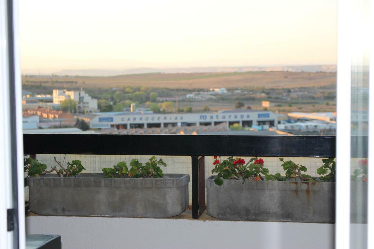 Apartamento El Budha Calahorra Ngoại thất bức ảnh